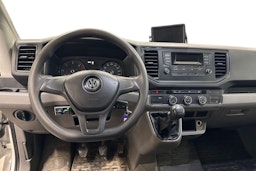 valkoinen Volkswagen Crafter 2018 kuva 9.