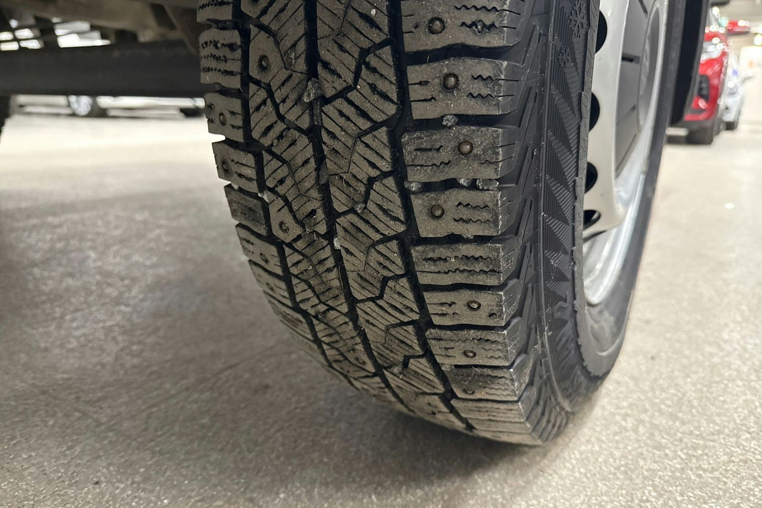 valkoinen Volkswagen Crafter 2018 kuva 23.