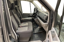 harmaa Volkswagen Crafter 2018 kuva 8.