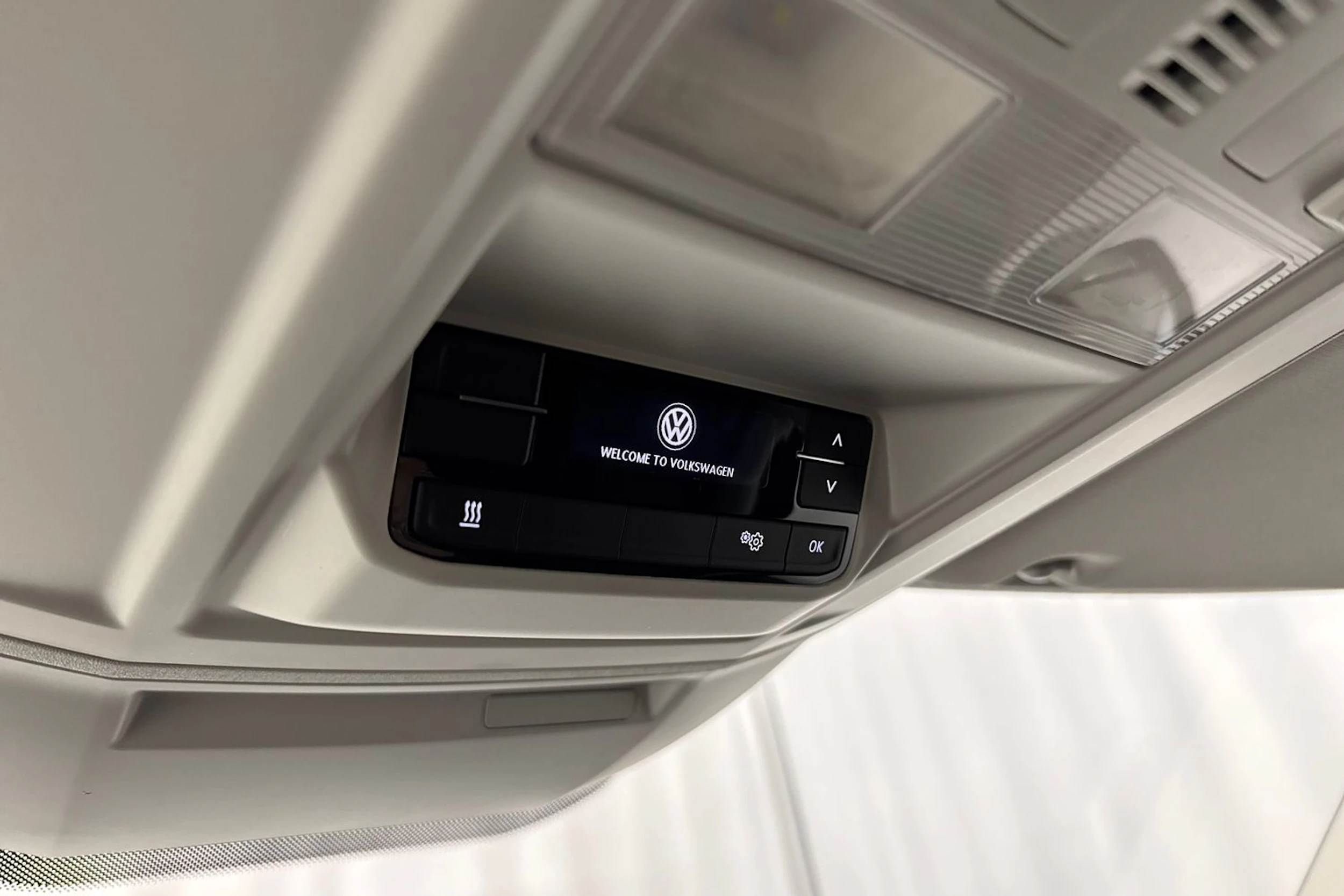 harmaa Volkswagen Crafter 2018 kuva 20.