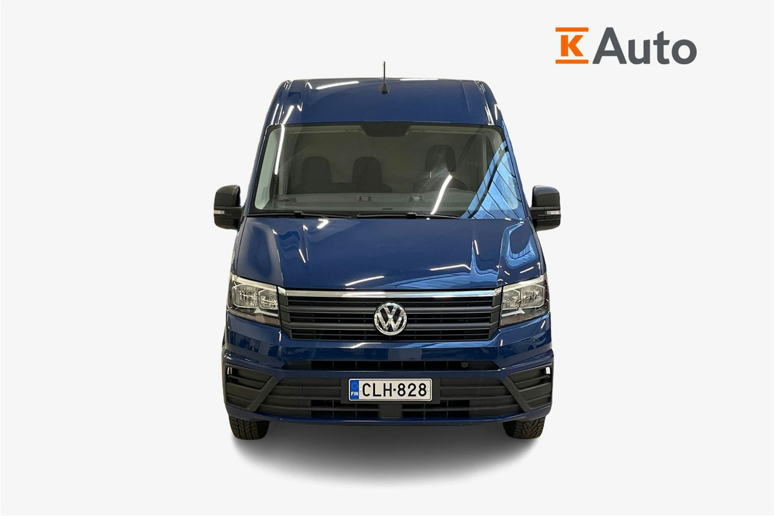 sininen Volkswagen Crafter 2018 kuva 4.
