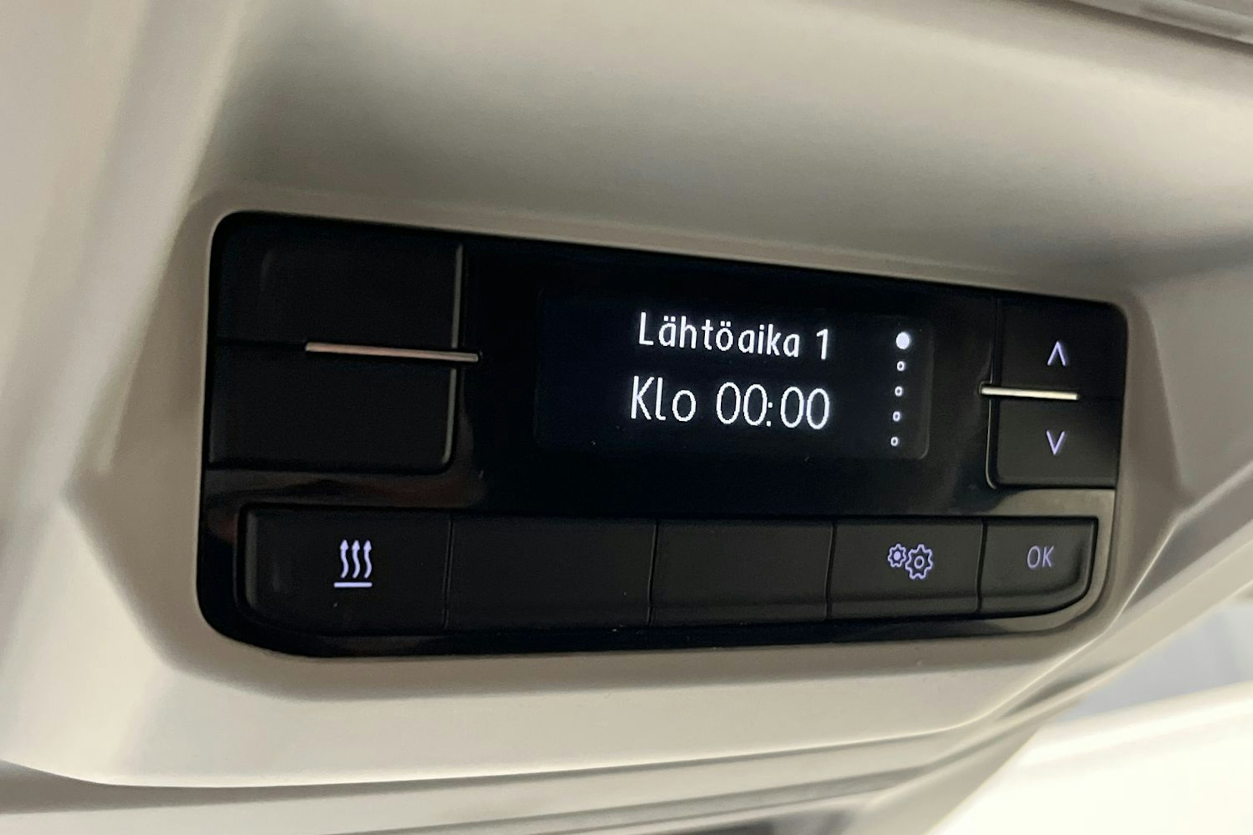 sininen Volkswagen Crafter 2018 kuva 18.