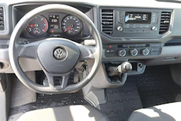 Valkoinen Volkswagen CRAFTER 2018 kuva 9.