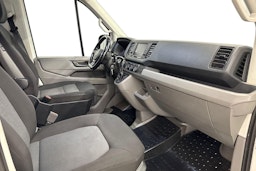 valkoinen Volkswagen Crafter 2018 kuva 9.