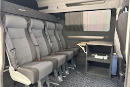 valkoinen Volkswagen Crafter 2018 kuva 13.