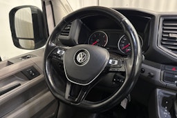 valkoinen Volkswagen Crafter 2018 kuva 17.