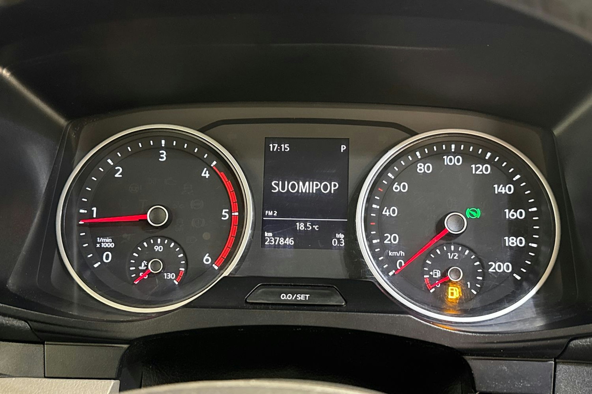 valkoinen Volkswagen Crafter 2018 kuva 18.