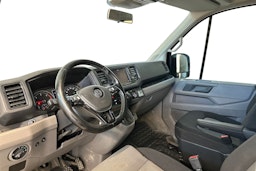 musta Volkswagen Crafter 2018 kuva 7.