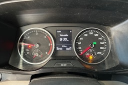 musta Volkswagen Crafter 2018 kuva 19.