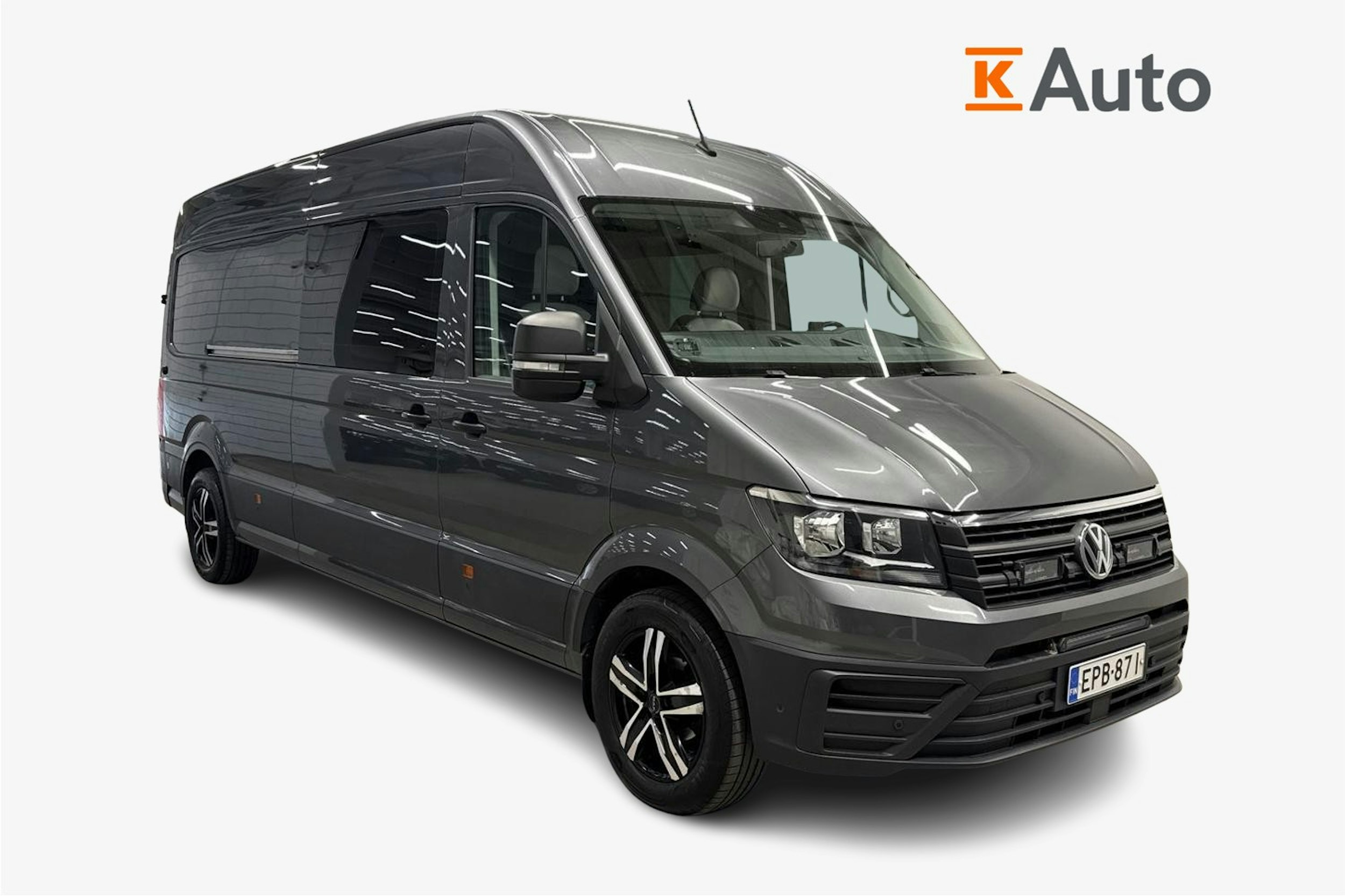 met. harmaa Volkswagen Crafter 2018 kuva 1.