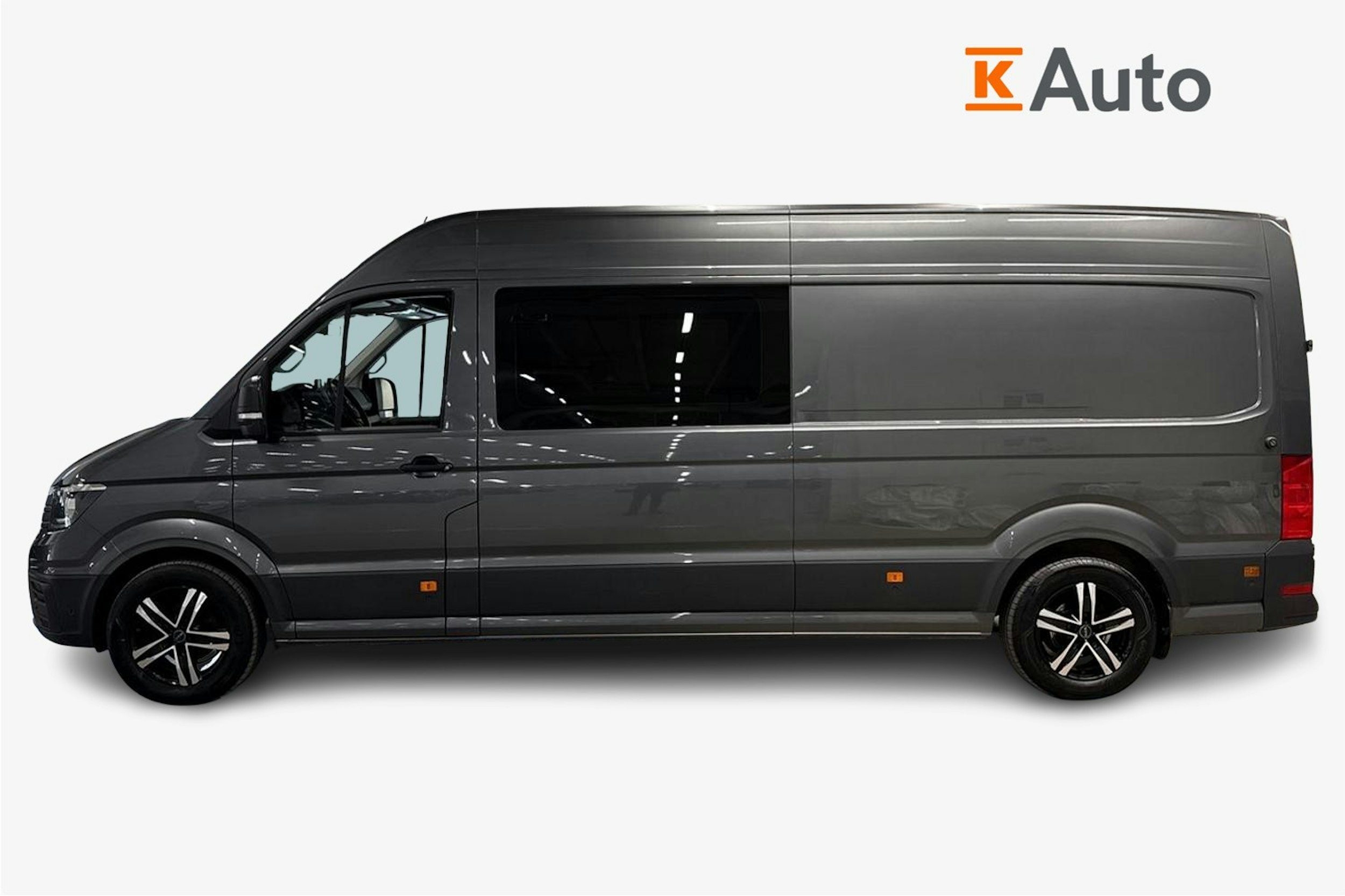 met. harmaa Volkswagen Crafter 2018 kuva 6.