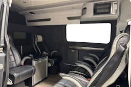 met. harmaa Volkswagen Crafter 2018 kuva 10.