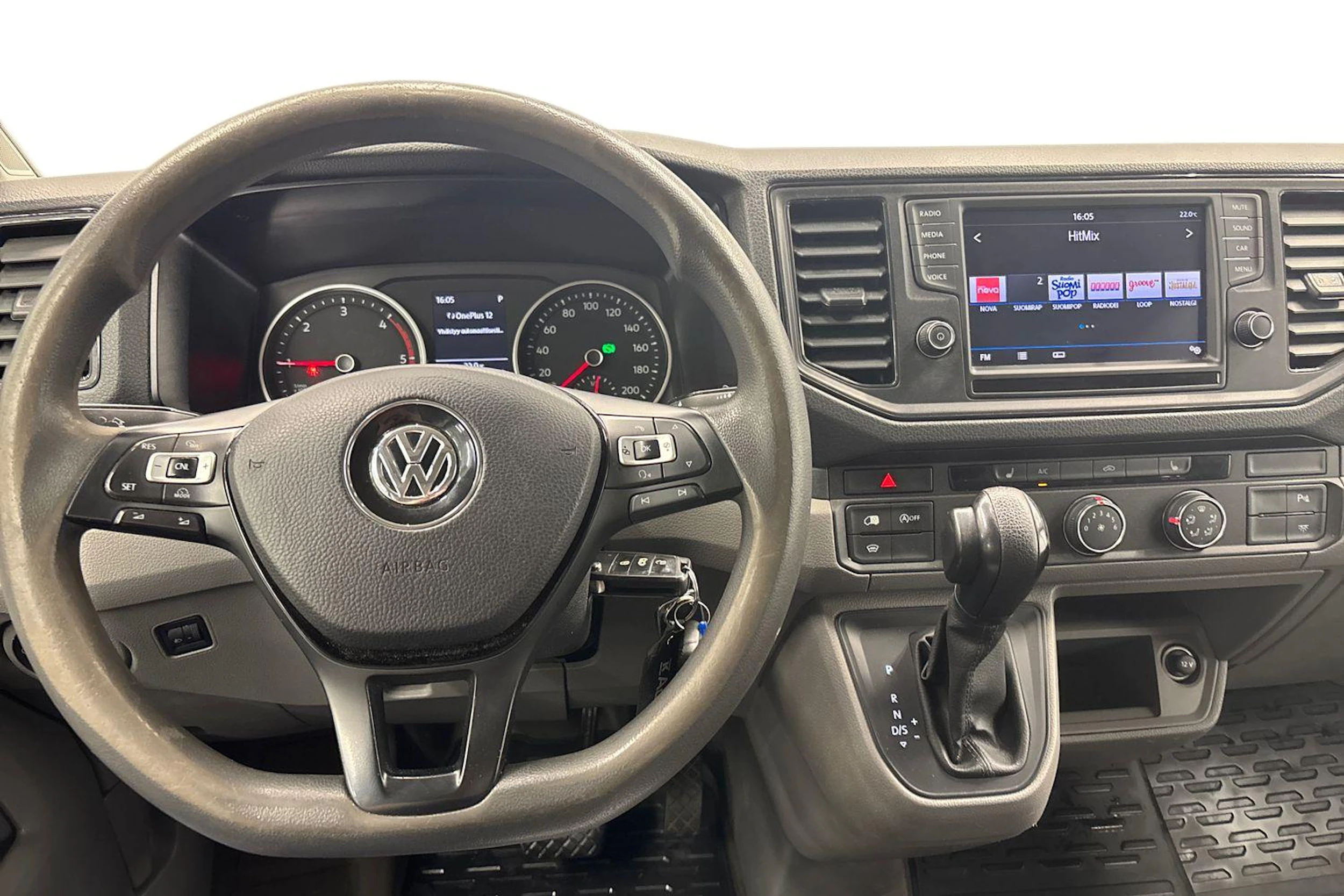 harmaa Volkswagen Crafter 2018 kuva 7.