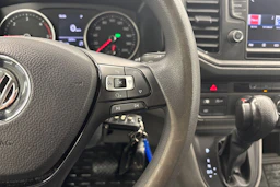 harmaa Volkswagen Crafter 2018 kuva 12.