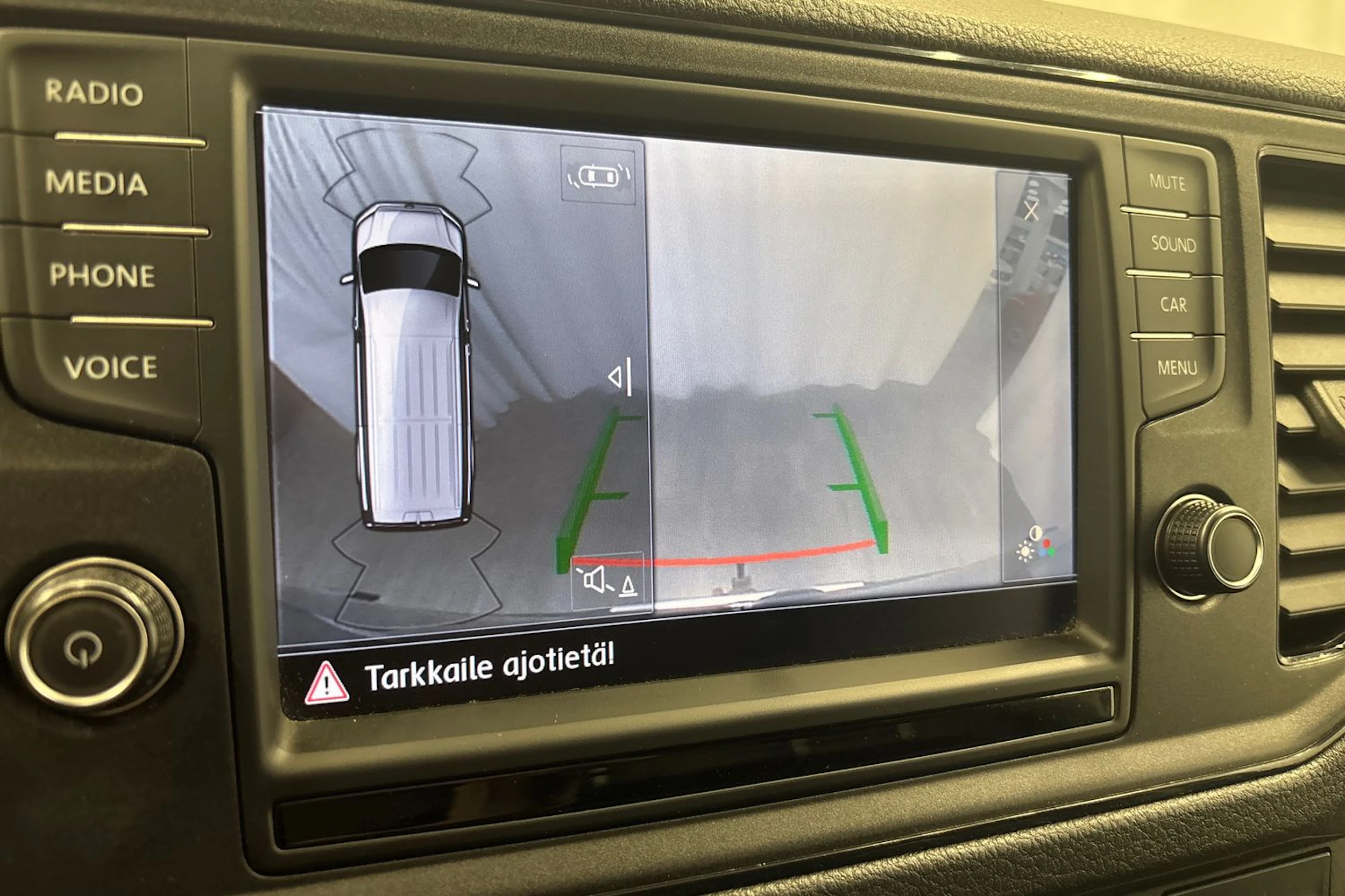 harmaa Volkswagen Crafter 2018 kuva 16.