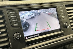valkoinen Volkswagen Crafter 2018 kuva 18.