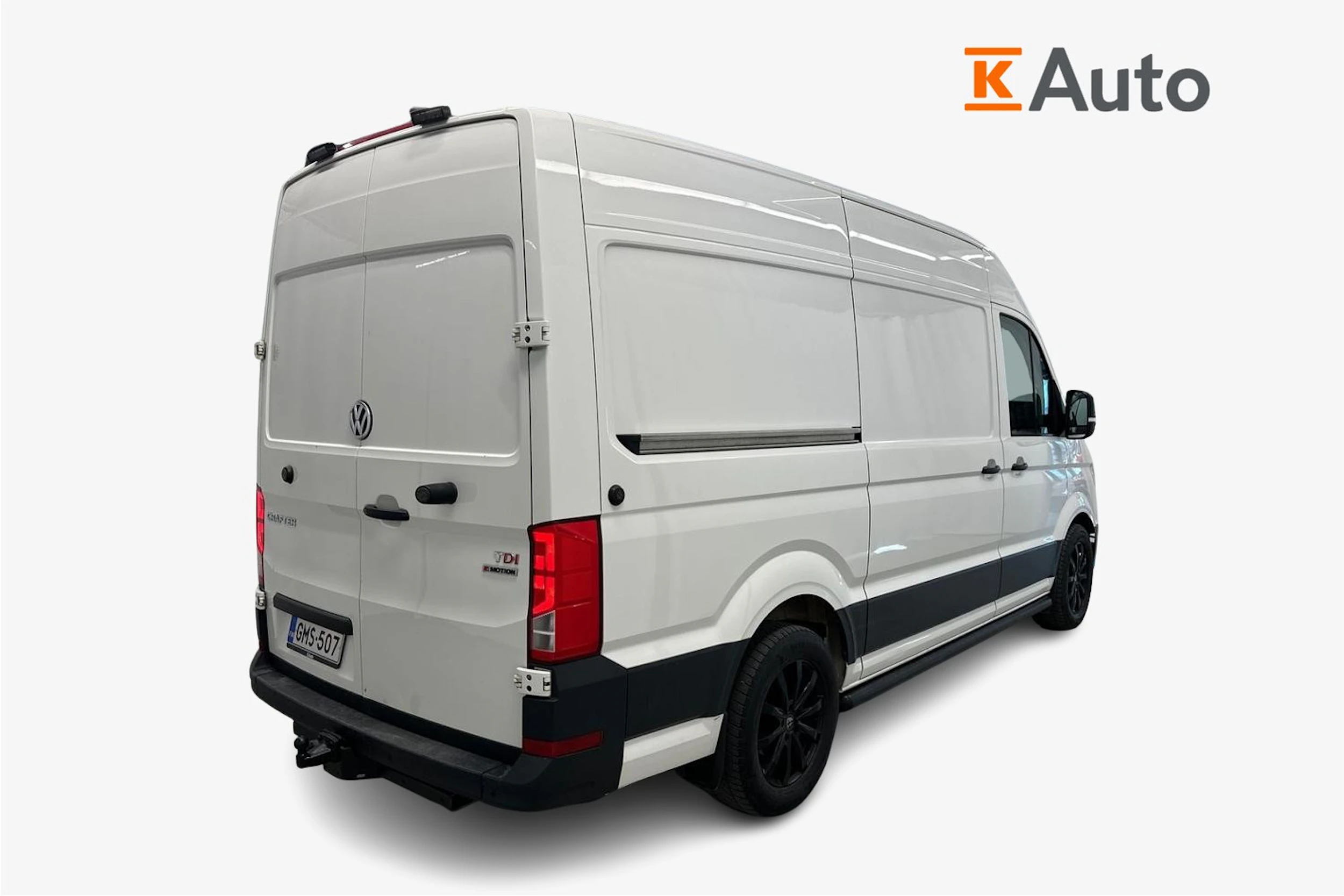 valkoinen Volkswagen Crafter 2018 kuva 2.