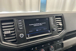 valkoinen Volkswagen Crafter 2018 kuva 16.