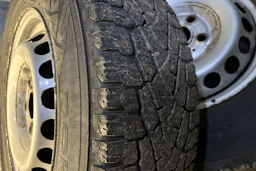 musta Volkswagen Crafter 2018 kuva 16.