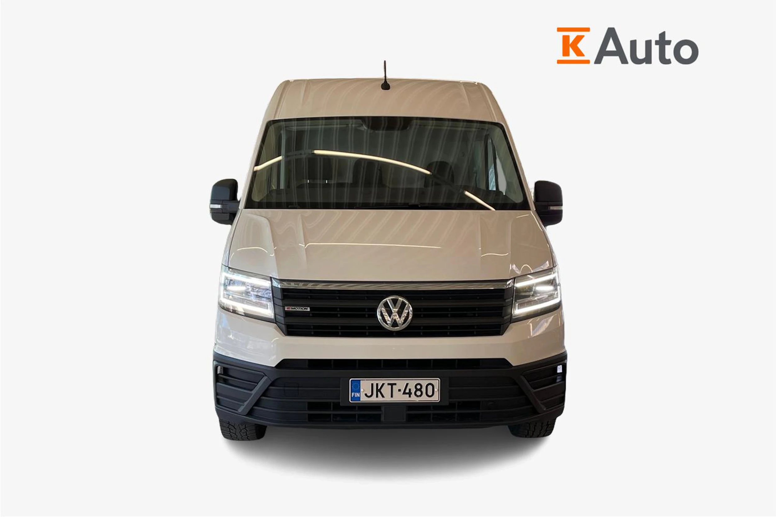 Valkoinen Volkswagen CRAFTER 2018 kuva 5.