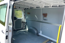 Valkoinen Volkswagen CRAFTER 2018 kuva 15.