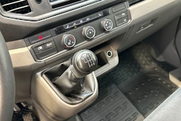 hopea Volkswagen Crafter 2018 kuva 22.