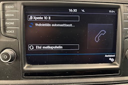 musta Volkswagen Crafter 2018 kuva 15.