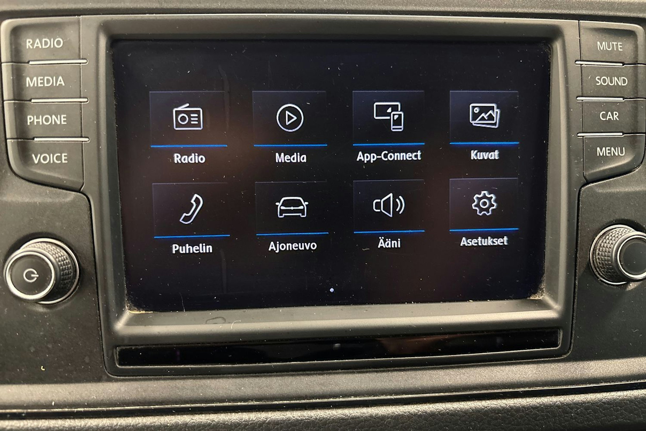 musta Volkswagen Crafter 2018 kuva 16.