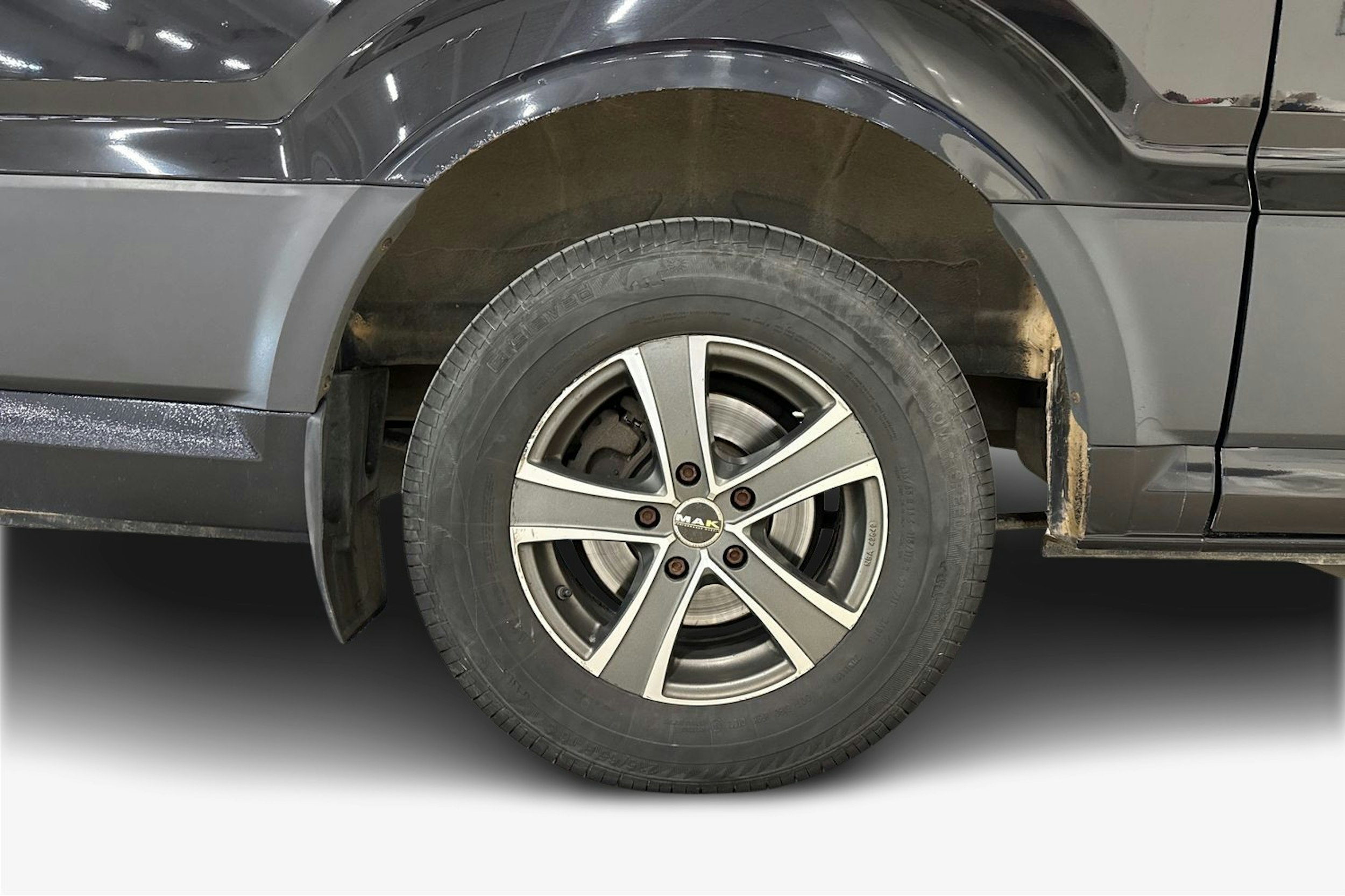 Musta Volkswagen CRAFTER 2018 kuva 11.