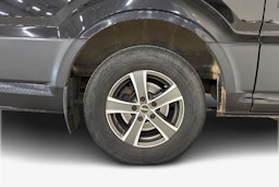 Musta Volkswagen CRAFTER 2018 kuva 11.