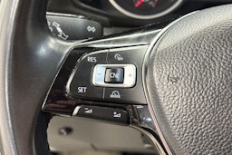 Musta Volkswagen CRAFTER 2018 kuva 20.