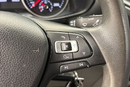 musta Volkswagen Crafter 2018 kuva 13.