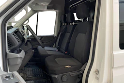 valkoinen Volkswagen Crafter 2018 kuva 8.