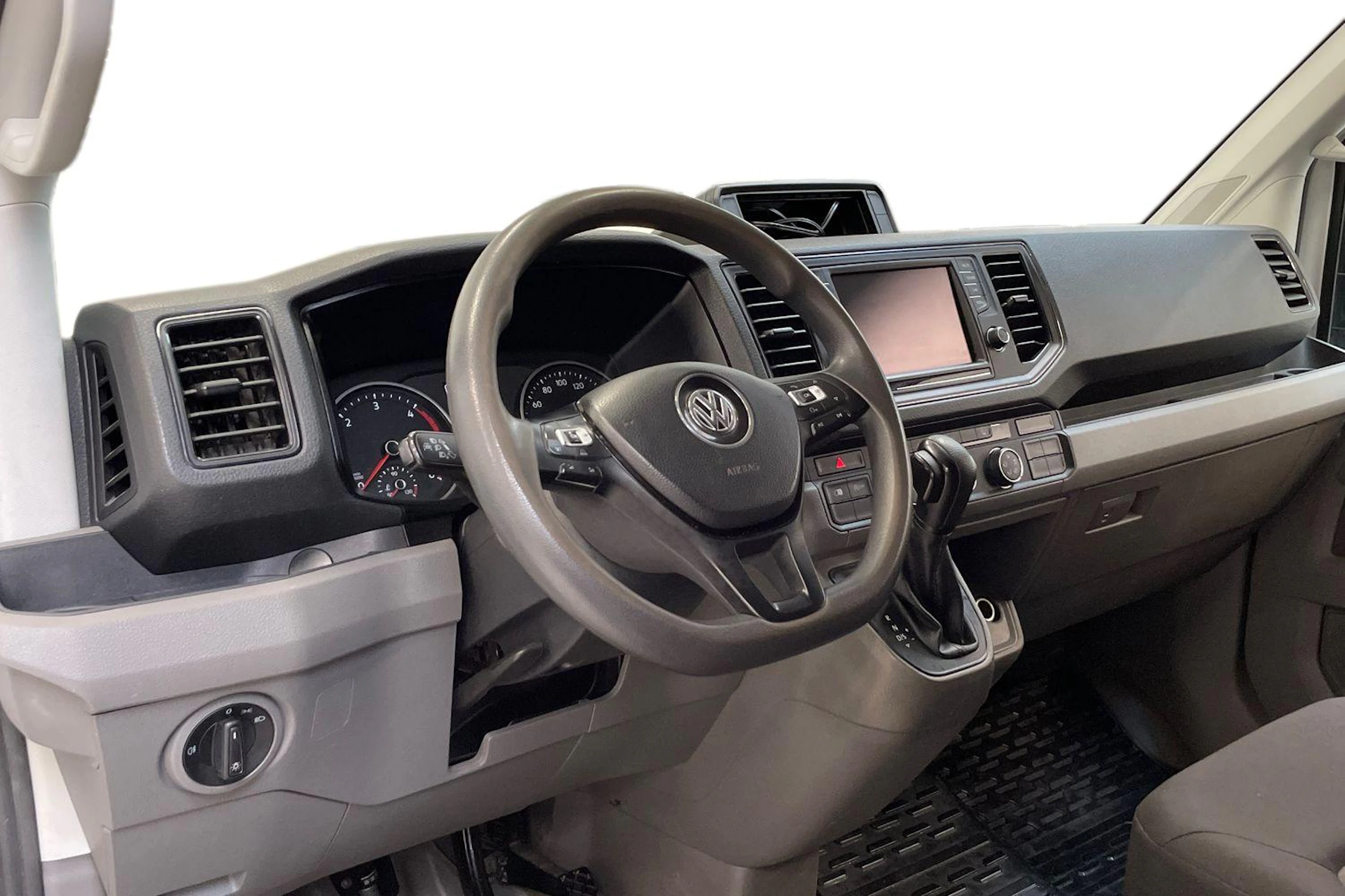 valkoinen Volkswagen Crafter 2018 kuva 9.