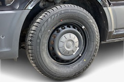 musta Volkswagen Crafter 2018 kuva 12.