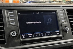 musta Volkswagen Crafter 2018 kuva 19.