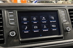 musta Volkswagen Crafter 2018 kuva 22.