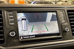 musta Volkswagen Crafter 2018 kuva 24.