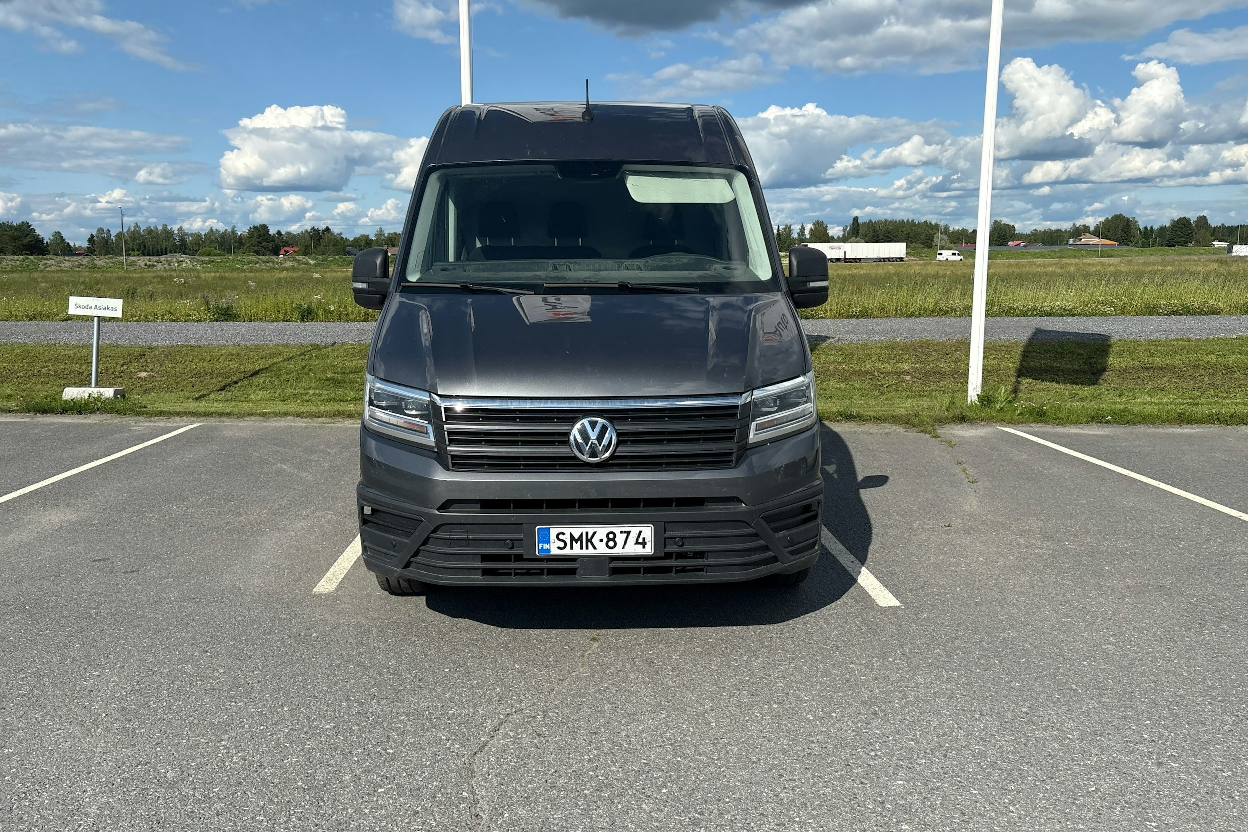 Harmaa Volkswagen CRAFTER 2018 kuva 3.