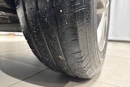 musta Volkswagen Crafter 2018 kuva 13.