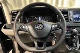 musta Volkswagen Crafter 2018 kuva 17.