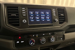 musta Volkswagen Crafter 2018 kuva 21.