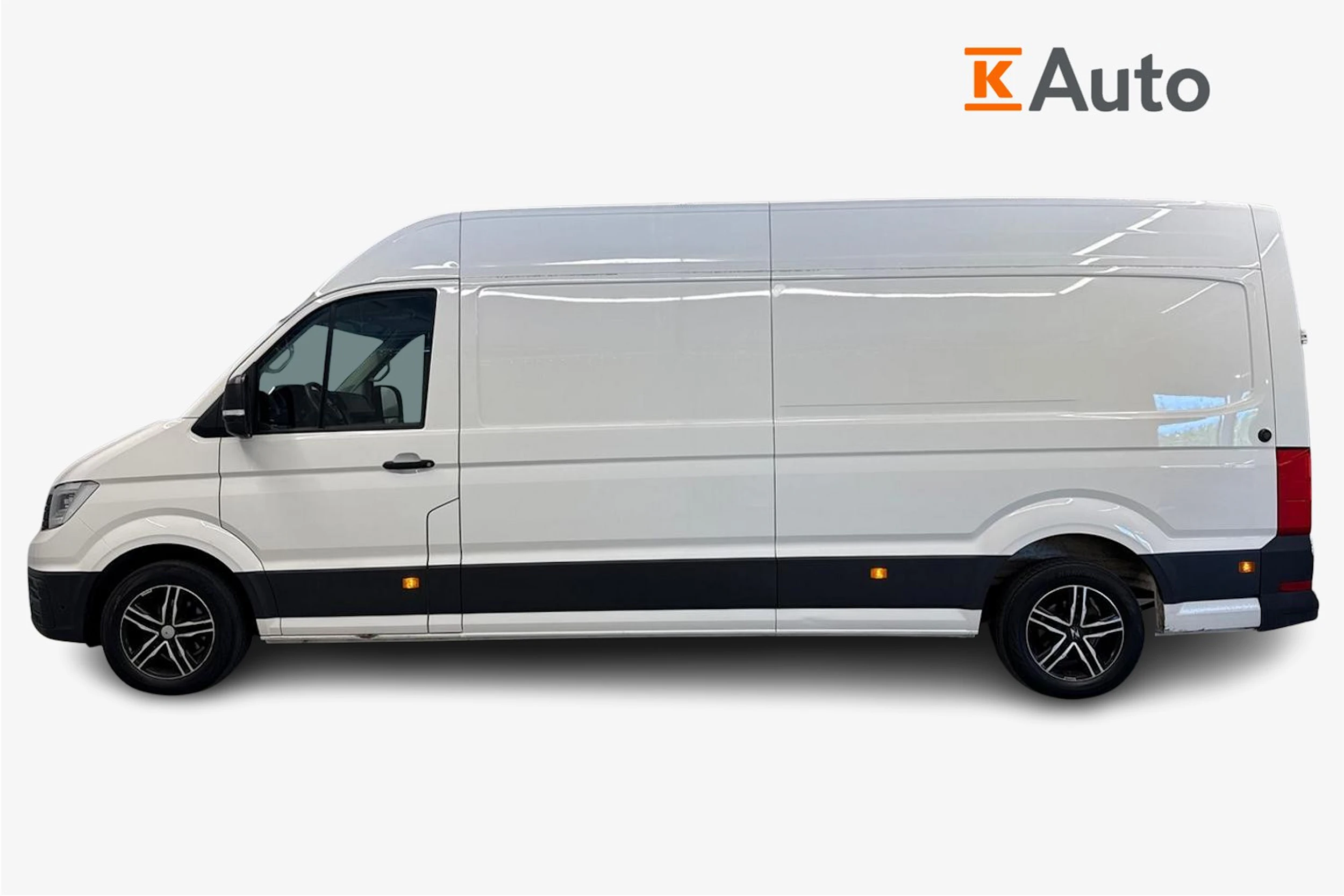 valkoinen Volkswagen Crafter 2018 kuva 7.