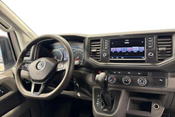 valkoinen Volkswagen Crafter 2018 kuva 11.