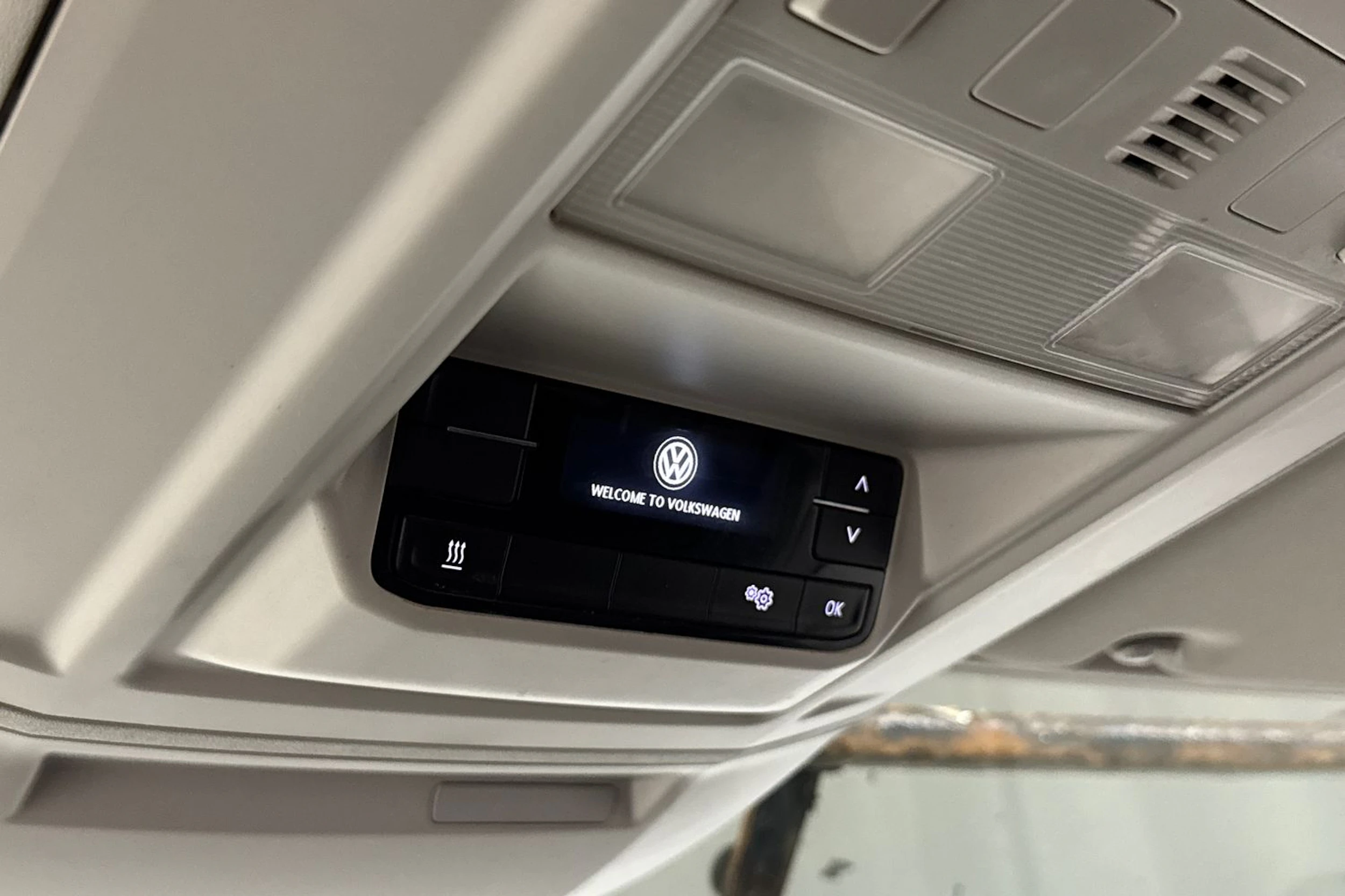 valkoinen Volkswagen Crafter 2018 kuva 23.