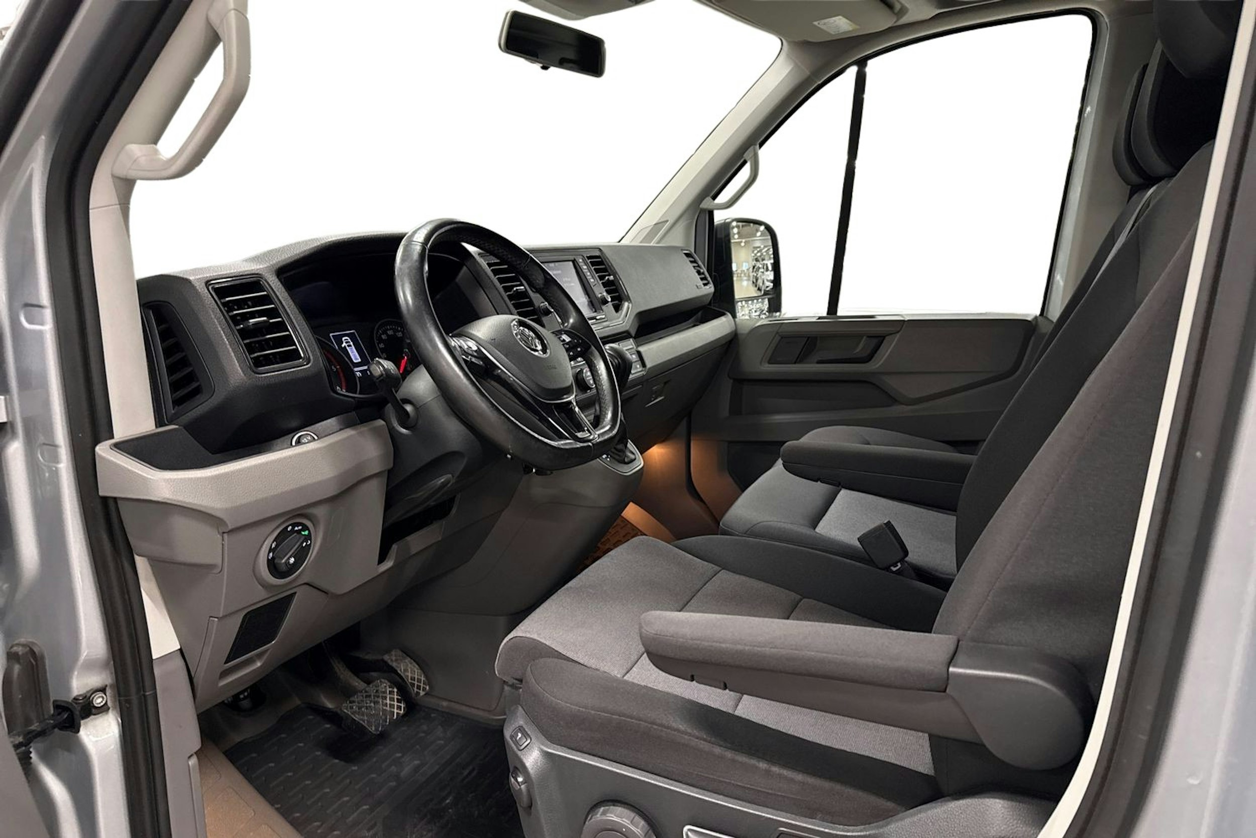 hopea Volkswagen Crafter 2018 kuva 7.