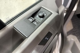 hopea Volkswagen Crafter 2018 kuva 16.