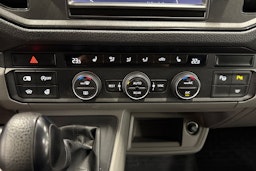 hopea Volkswagen Crafter 2018 kuva 23.