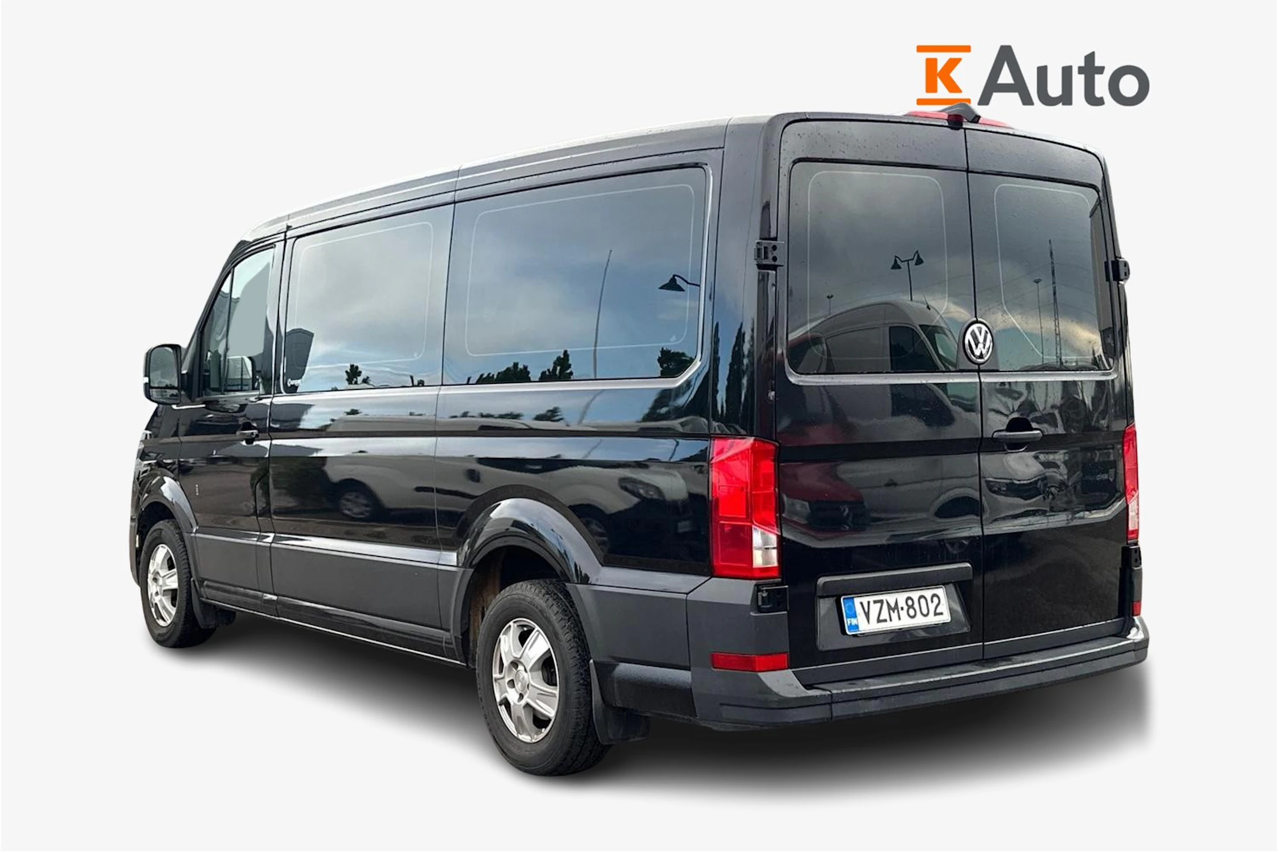 musta Volkswagen Crafter 2018 kuva 2.