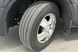 musta Volkswagen Crafter 2018 kuva 26.